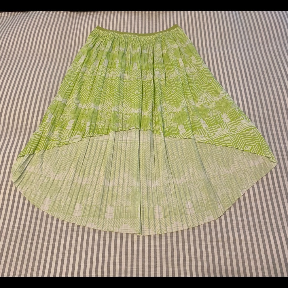 High/Low Skirt - Picture 2 of 2